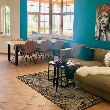 Stunning With Sea View, Private Pool And Jacuzzi
